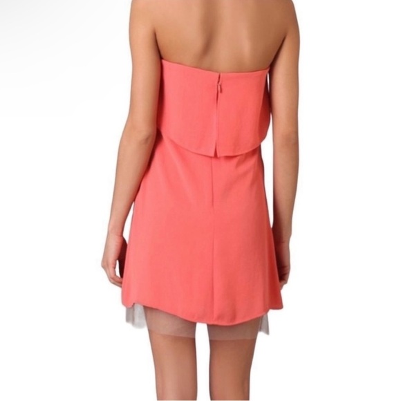 BCBGMaxAzria Runway Cocktail Dress, Sleeveless Mini Coral, Size 2 - Picture 2 of 10